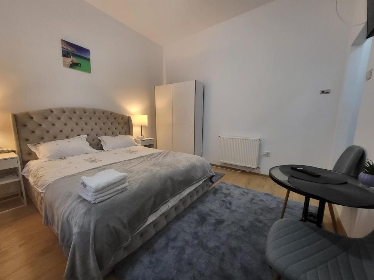Апартаменты Carmen Housing 2 Бухарест Экстерьер фото